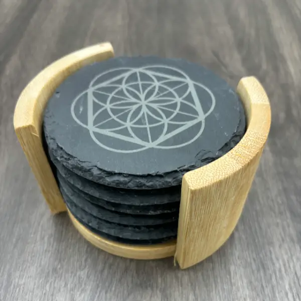 Set de 6 Sous-Verres en Ardoise Gravés – Thème Fleur de Vie